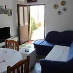 Marinovic 3462 Penzion Supetar