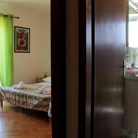 Marinovic 3462 Guest house 3*